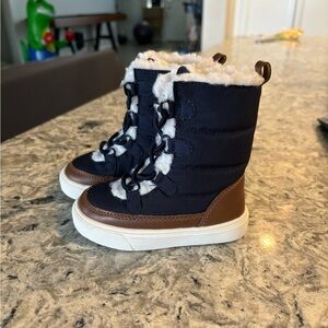 Snow/Winter Shoes Toddler Size 5